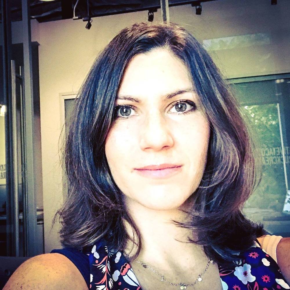 Meet your Posher, Amy